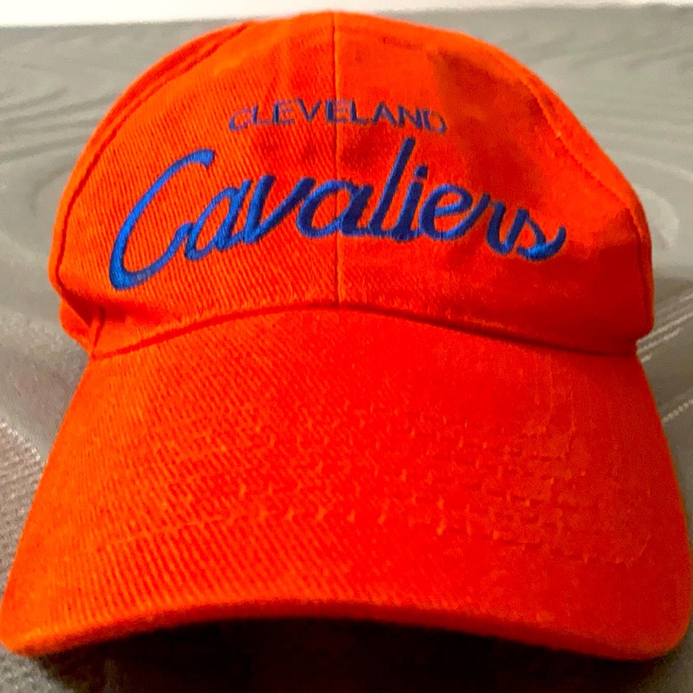 Cleveland Cavs orange hat